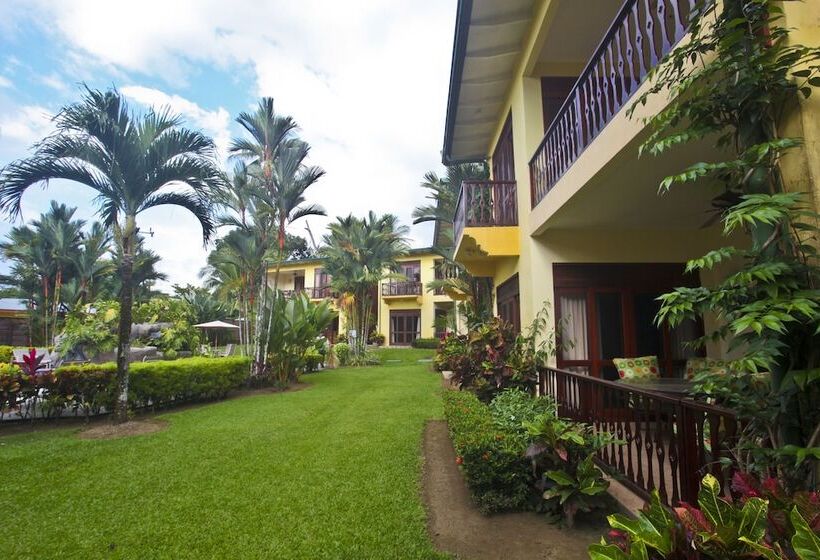 هتل Club Del Sol By Dream Makers