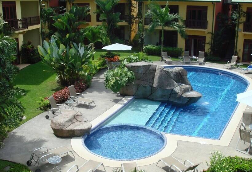 هتل Club Del Sol By Dream Makers