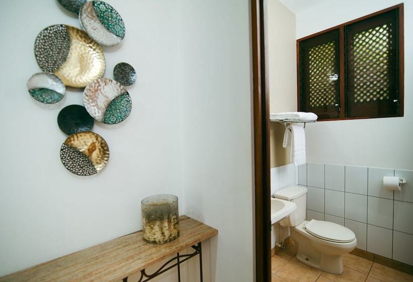 هتل Club Del Sol By Dream Makers