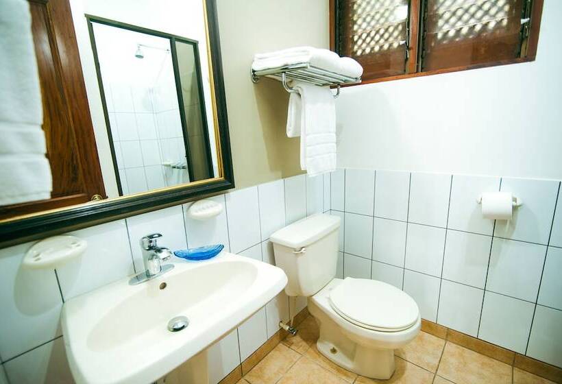 هتل Club Del Sol By Dream Makers