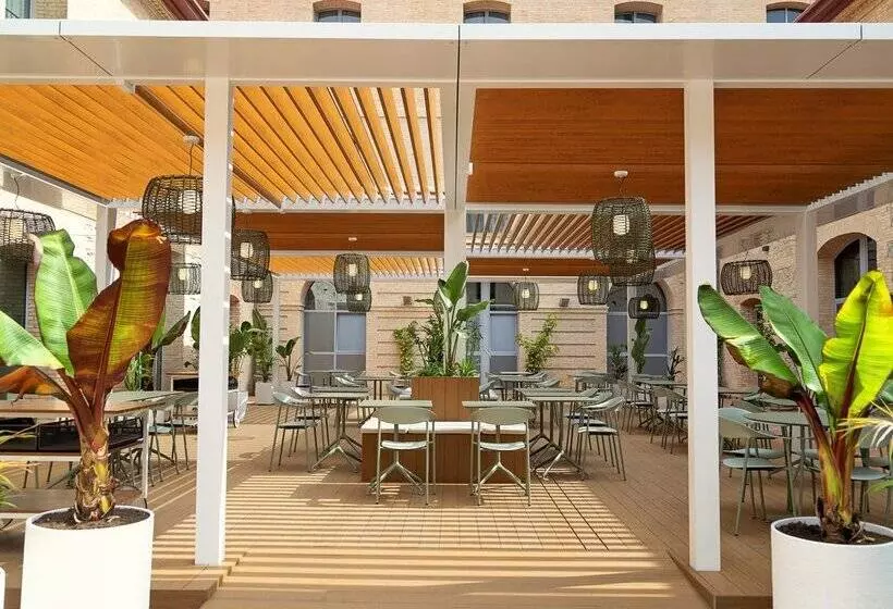 فندق Dwo Valencia