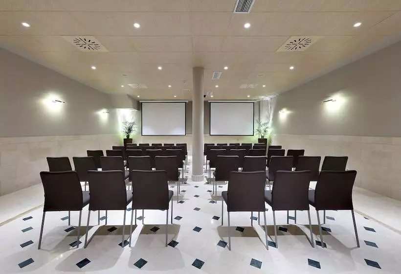 ホテル Eurostars Casa De La Lirica