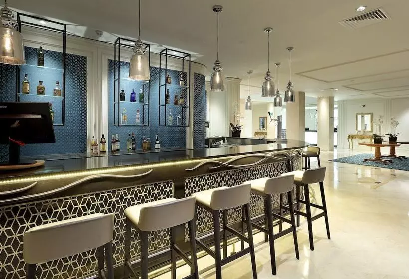 ホテル Eurostars Casa De La Lirica