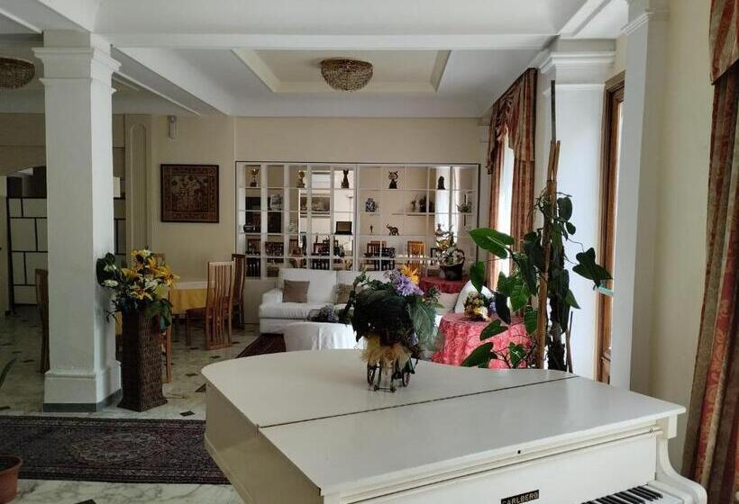 ホテル Internazionale