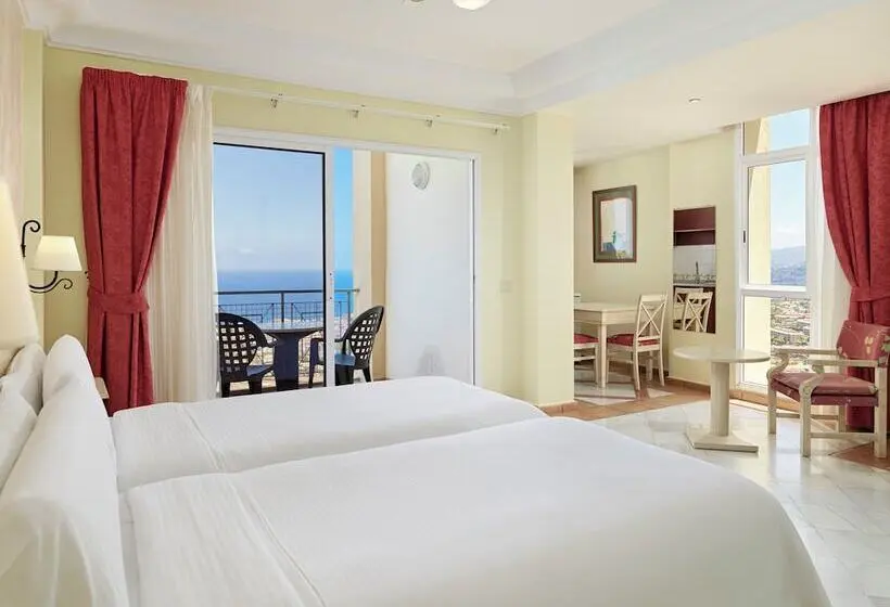 Hotelli Las Águilas Tenerife Affiliated by Meliá
