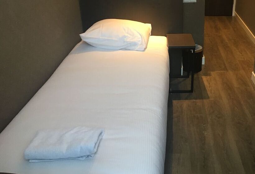 בית מלון כפרי Manofa