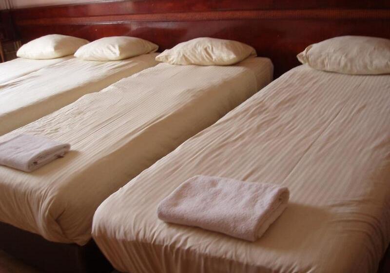 בית מלון כפרי Manofa