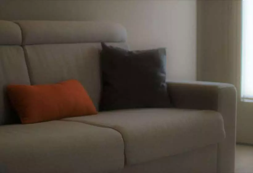 בית מלון כפרי Santellone Resort