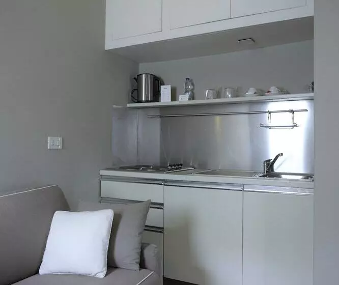 בית מלון כפרי Santellone Resort