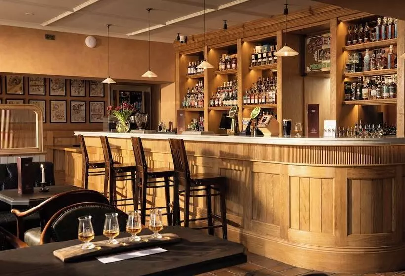 Hotelli The Harbourview