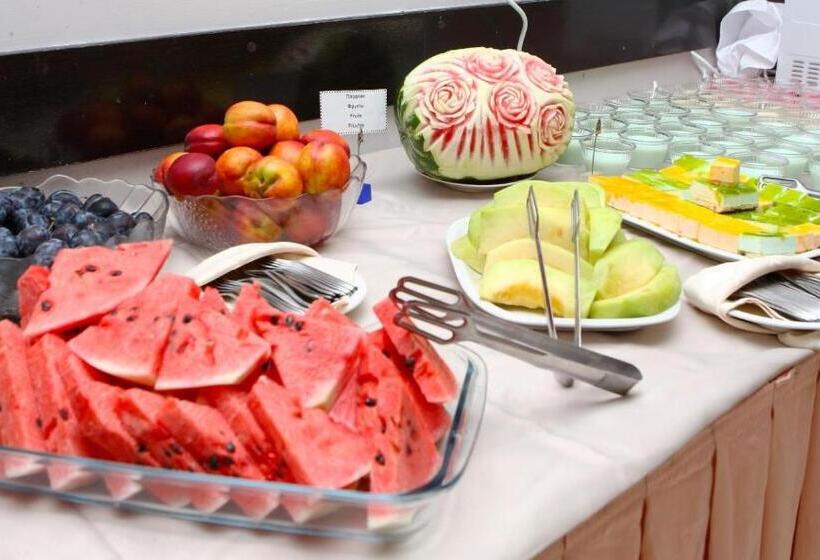 هتل Yunona All Inclusive