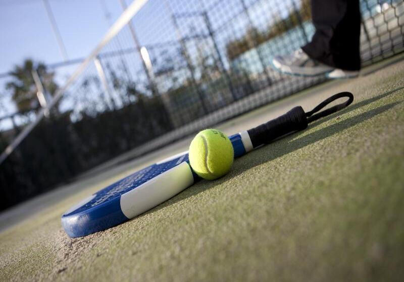 Las Arenas Balneario Resort