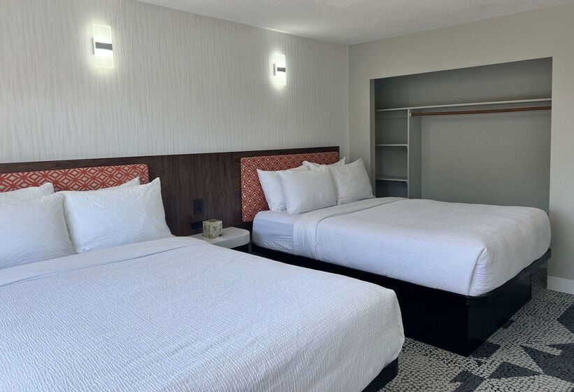 The Vic, Ascend Hotel Collection