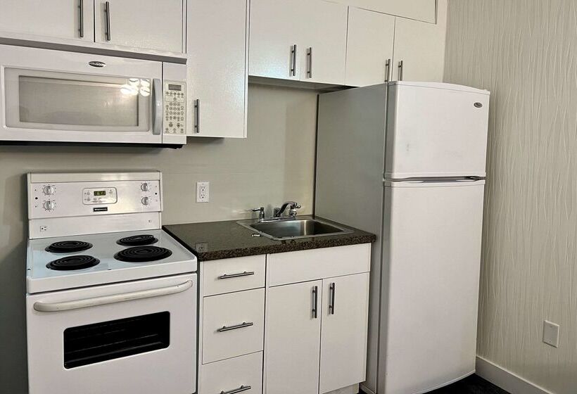 The Vic, Ascend Hotel Collection