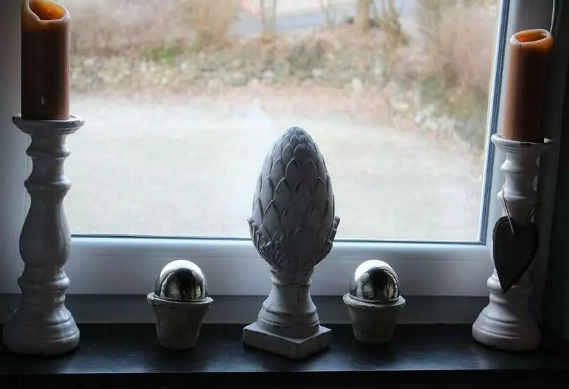 Retkeilymaja Pension Glücklich