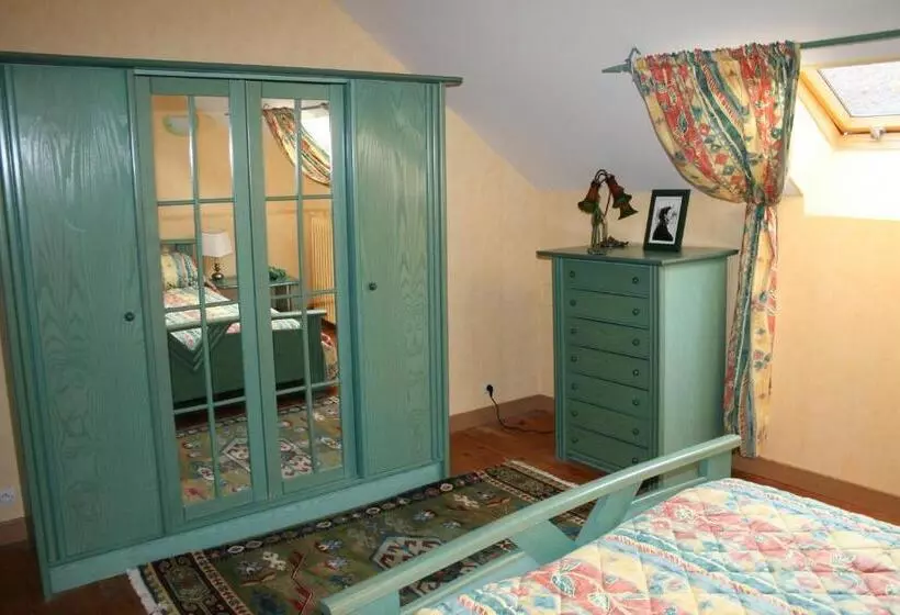 ベッドアンドブレックファースト Herbages De Beauvais