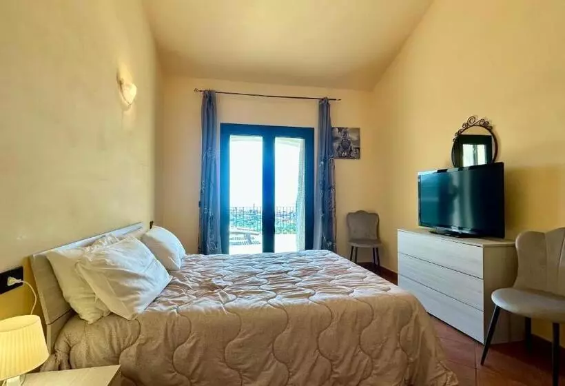 ホテル Agriturismo Azzurra Biricchina