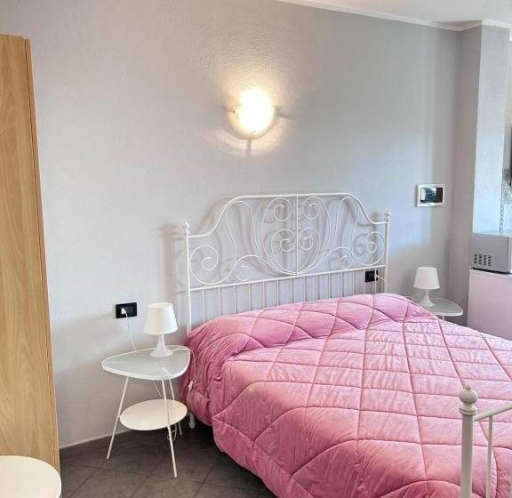 فندق Agriturismo Azzurra Biricchina