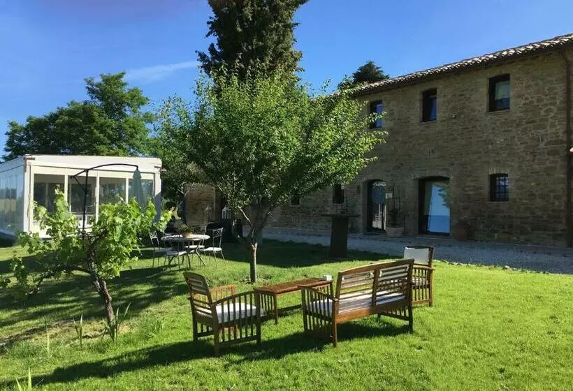 ホテル Agriturismo Fonte Rosa