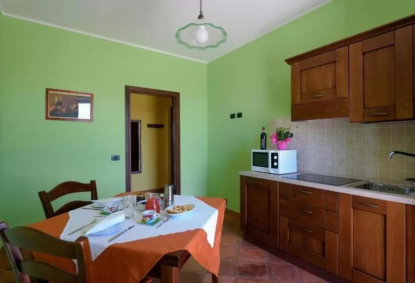 Hotelli Agriturismo Le Arcate