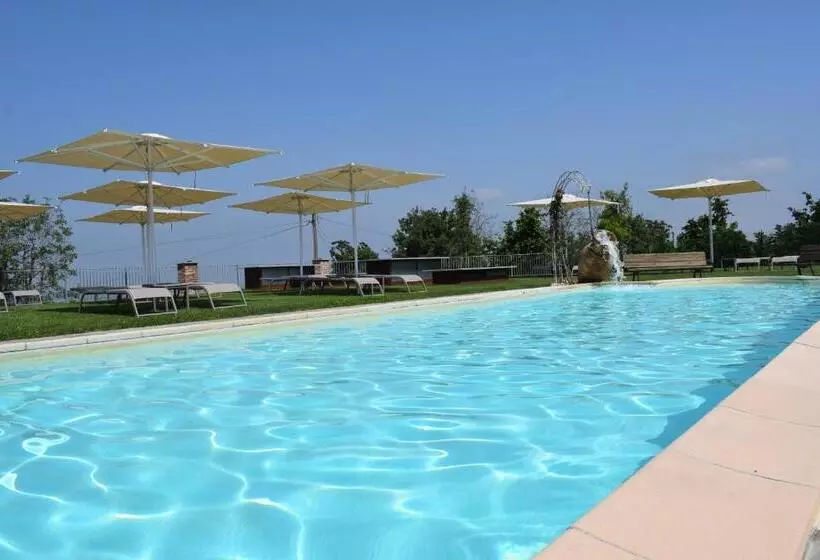 Hotelli Agriturismo Le Arcate