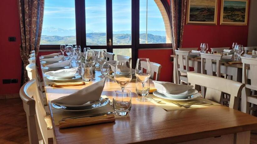 Отель Agriturismo Le Arcate