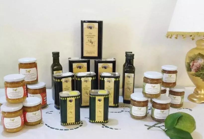 Hotelli Agriturismo Limoneto