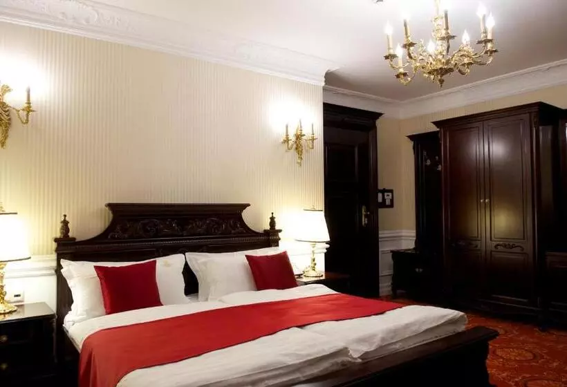 ホテル Forgách Kastély