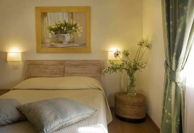 Hotelli Il Baio Relais & Natural Spa