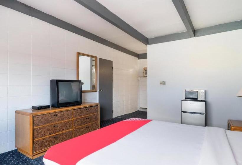 בית מלון כפרי Oyo  Hanksville, Ut