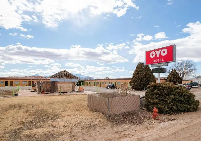 ホテル Oyo  Hanksville, Ut