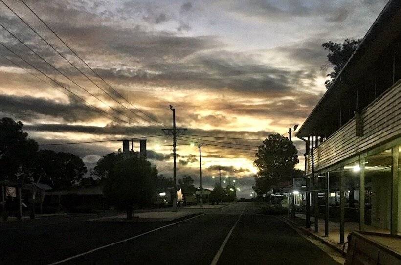 酒店 Royal Carrangarra