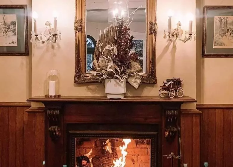 Hotelli The Robin Hood Inn