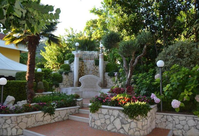 בית מלון כפרי Yellow Park