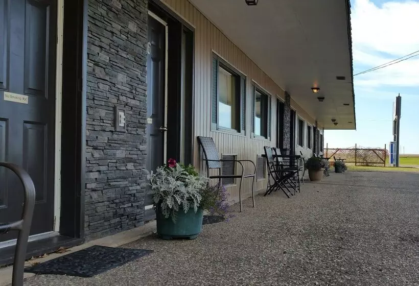 Maple Leaf Motel Emerson