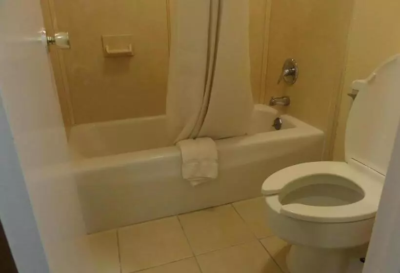 Motelli Jeffersonian Motor Inn