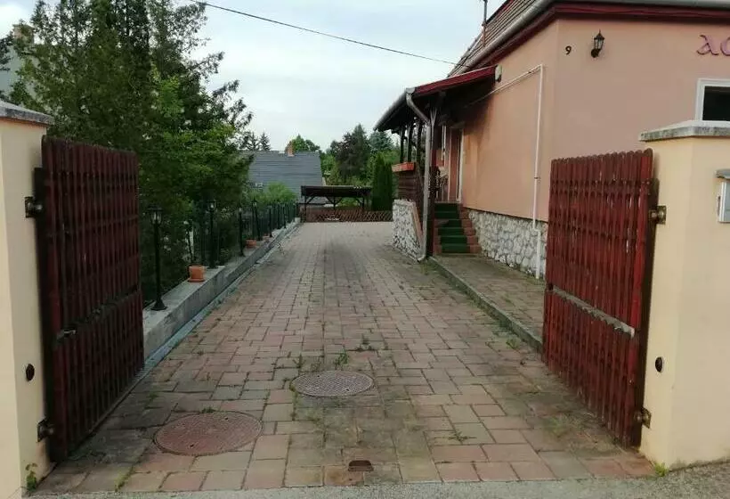 Majatalo Asta La Vista Vendégház