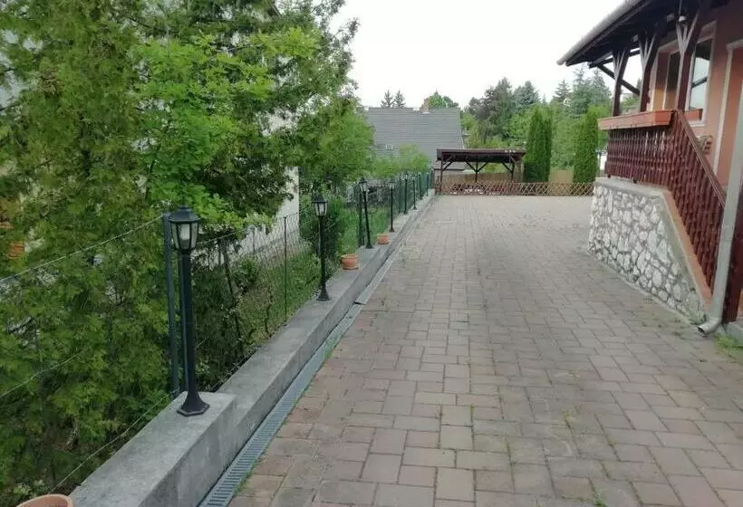 Majatalo Asta La Vista Vendégház