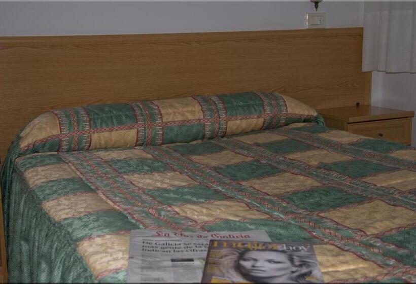 ペンション Hostal Restaurante Casa Giz