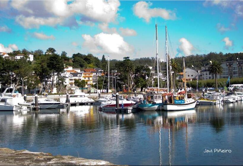 ペンション Hostal Restaurante Casa Giz