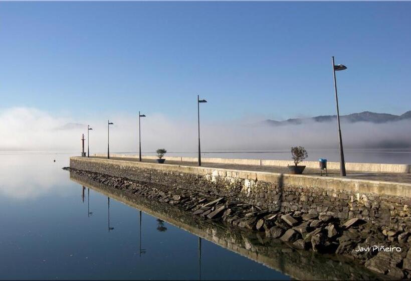 ペンション Hostal Restaurante Casa Giz