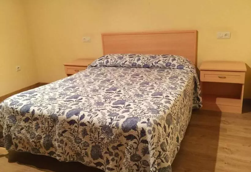 Majatalo Hostal Restaurante Casa Giz