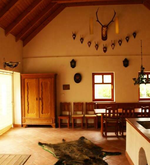 膳宿费 Jákó Ház