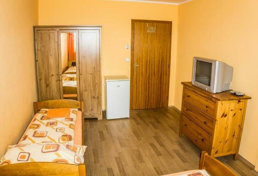 膳宿费 Penzion S Restaurací Na Furhaple