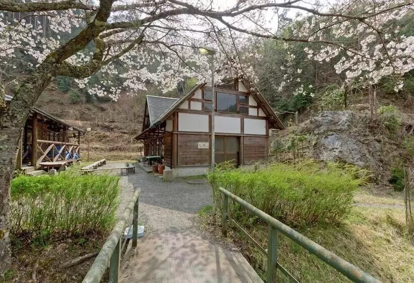 Ryokan Hiyoshi Forest Resort Yamanoie