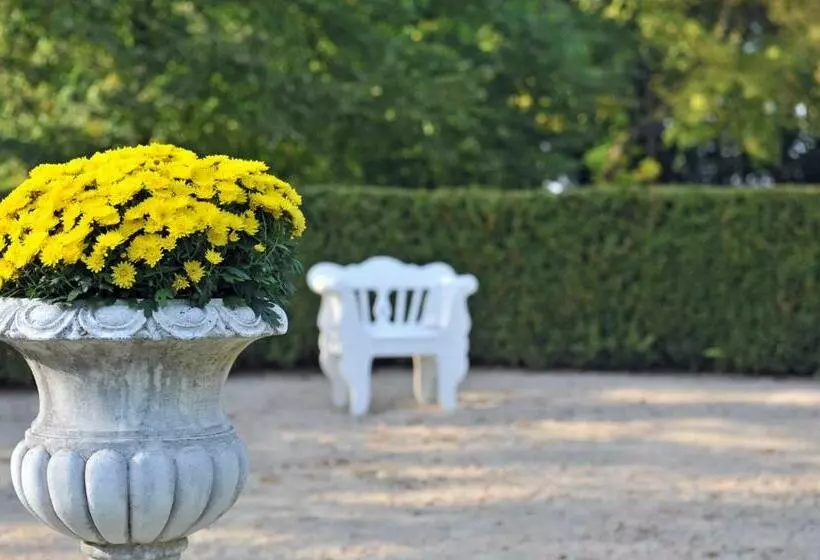 Schlosshotel Marihn