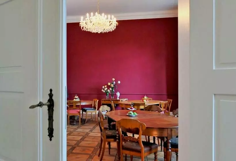Schlosshotel Marihn