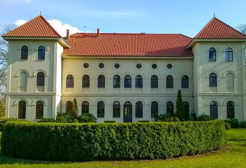 Schlosshotel Marihn