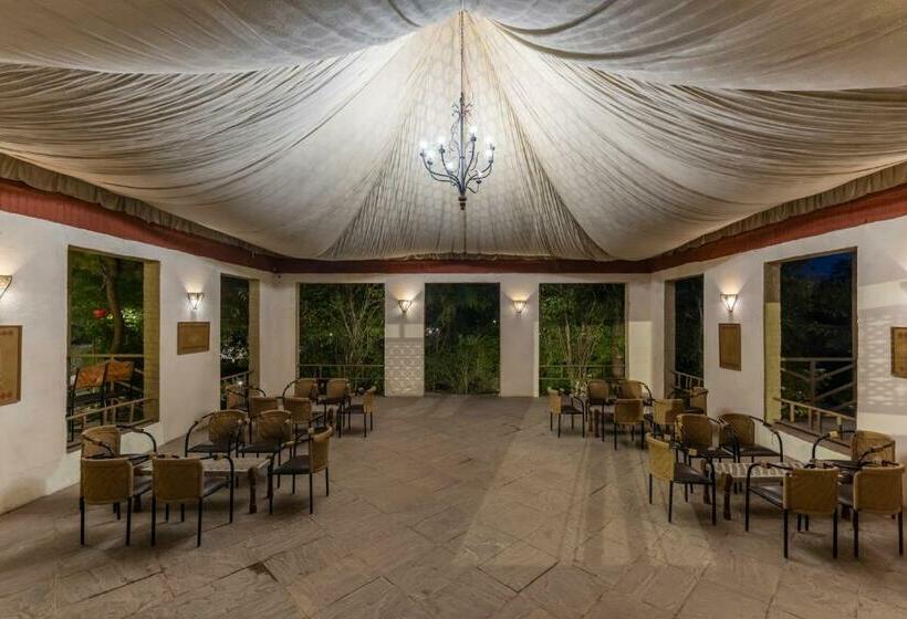 Vanaashrya Resort And Spa Sariska