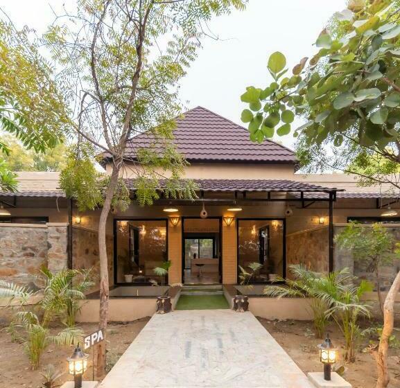 Vanaashrya Resort And Spa Sariska